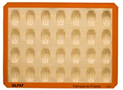 Silpat Moule 28 Mini Madeleines – Pâtisserie, Apéritifs, Cuisine - Cuisson Précise, Démoulage Facile – Silicone Antiadhésif – Résistant, Réutilisable – Qualité Professionnelle, Format Pratique