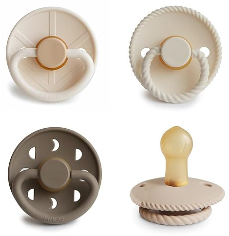 FRIGG Multipack Latex-Schnuller | 4'er Packung | Naturgummi/Naturkautschuk | Hergestellt in Dänemark | Symmetrischer Sauger in Kirschform | (Crystal Sparkle, Größe 1 (0-6 Monate))