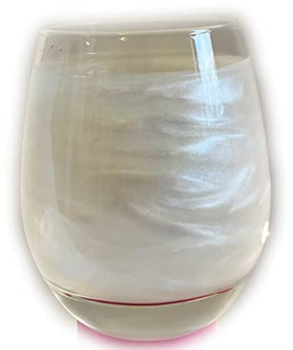 Scrumptious Sprinkles - Shimmer Magic - Silver - 10g. Magical edible shimmer dust. Sprinkle & stir into Prosecco, cocktails and soft drinks. Approx. 100 servings. Vegan (Silver)