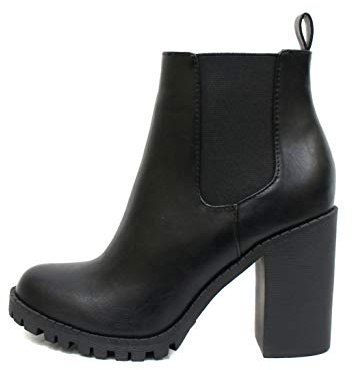 Soda Glove - Ankle Boot w/Lug Sole Elastic Gore and Chunky Heel (Black, 6)