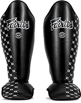 Fairtex SP5 Muay Thai Schienbeinschoner für Männer, Frauen, Kinder | Hochwertig, leicht & langlebig | Erweiterter Schutz gegen Schienbeinschmerzen beim Training oder Sparring(Small-Schwarz)