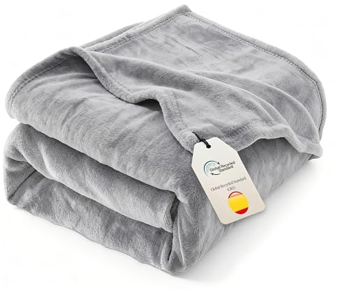 AiTodos® Coperta Plaid in Microfibra 260gsm-270x230 cm, Coperta di Flanella Extra Large, Coperta Pile per Divano Letto e Ufficio, Morbida, Calda e Lavabile in Lavatrice (Grigio)