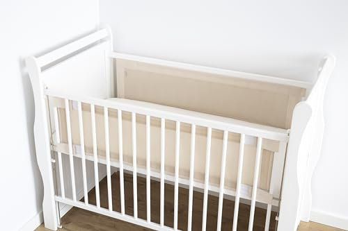 LOOLAY Bettumrandung für 120 x 60 cm Babybett – 2 Teiliges 110 x 30 cm Atmungsaktives Bettumrandung aus Netzstoff – Babybett Umrandungen – Klettverschluss stark Befestigung (Beige)