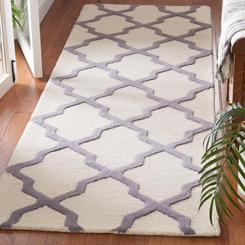 Safavieh Trellis Indoor Hand Tufted Runner Area Rug, Cambridge Collection, CAM121, in Ivory / Silver, 76 X 244 cm for Living Room, Bedroom or Any Indoor Space