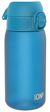 ion8 Kinder Trinkflasche, 350ml, Auslaufsicher, Einhandöffnung, Sichere Verriegelung, Spülmaschinenfest, BPA-frei, Tragegriff, Klappdeckel, Leicht zu Reinigen, Klimaneutral, Blau