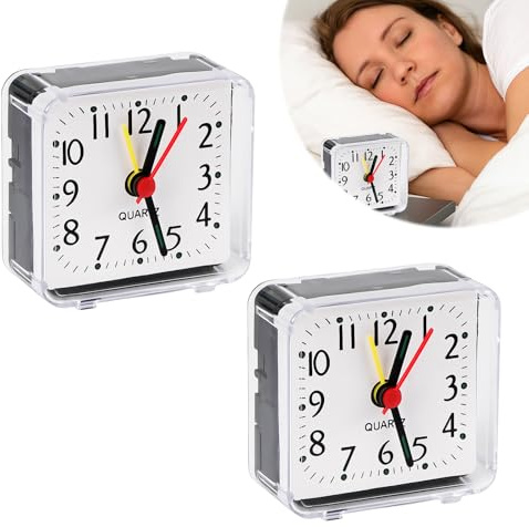 Voltvera 2 Pièces Réveil Analogique Petite Réveil De Voyage Bureau pour Chambre à Coucher avec Tic-Tac De Table Voyage RéVeil Portable Taille Reveil Horloge Fonctionnement à Piles Analogique RéVeil