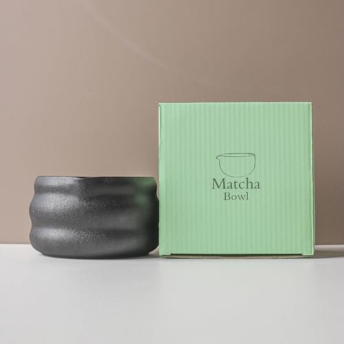 YlobdolY Tazón de cerámica para matcha con boquilla de vertido, tradicional hecho a mano, porcelana esmaltada, té matcha japonés, cuenco para mezclar té matcha con caja de regalo para batir matcha