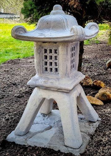 Casa Padrino Lámpara de Jardín de Estilo Japonés Pagoda Gris 39 x 39 x A. 71 cm - Lámpara de Jardín y Terraza - Farol de Jardín Resistente a la Intemperie - Iluminación de Jardín