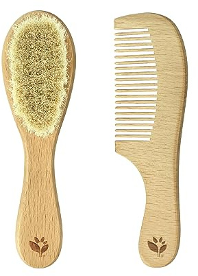 green sprouts Baby Brush & Comb Set | Gently grooms baby's hair | Made of natural wood and bristles