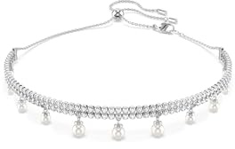 Swarovski x Ariana Grande Ras-de-cou Crystal Pearl, deux rangées de cupchain sertis de cristaux clairs, perles de cristal blanches pendantes, fermeture coulissante ajustable, métal rhodié