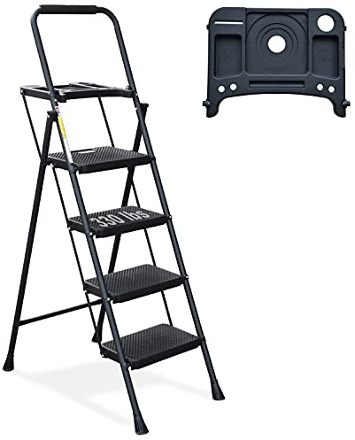 HBTower Escalera 4 Peldaños Plegable, Peldaños Antideslizantes Anchos con Bandeja Portaherramientas, Capacidad Máxima 150 kg, Ideal para Cocina, Garaje y Bricolaje