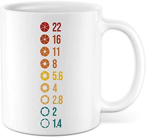 Tasse Kamera Geschenk, 22 16 11 8 Geschenkidee Kameramann Fotograf Blende Kaffee-Becher Kaffeetasse Tasse mit Blenden-Motiv fotografieren Kamera-Liebhaber Objektiv (Weiß)