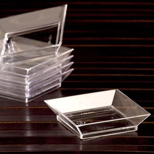 Efavormart 50 Pack - 4 Clear Sleek Square Plastic Plates, Disposable Dessert Plates