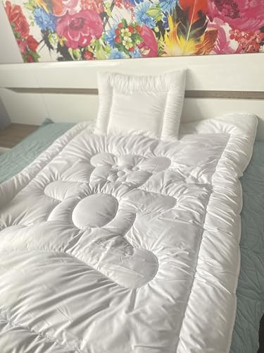 Merino una trapunta per un bambino a un lettino - piumone in microfibra copriletto letto funzionale e igienico, leggero, morbido, resistente, non causa allergie 120 x 150 cm