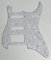 Pickguard Compatible avec Fender Player Stratocaster Floyd Rose HSS Style Guitare (4 plis Blanc Peral)