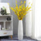 JIDOFUE Weiße Keramik Bodenvase 45 cm Hoch - Dekorative Große Vase für Tisch, Regal, Wohnzimmer - Blumenhalter für Getrocknete Blumen - Einfaches Design