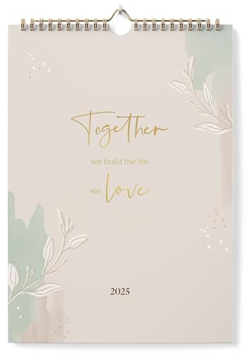 KIND OF HAZEL® A3 Familienkalender 2025 - Beige/Rose I Wandkalender 2025 5 Spalten mit Goldfolienprägung I Kalender Familienplaner 2025 | Kalender 2025 für Familien