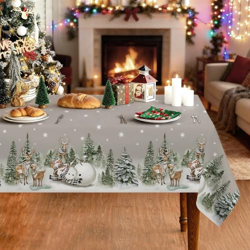 NVGVUP Tovaglia di Natale Lavabile 136x248 cm: Grande Tovaglia Natalizia con Fiocchi di Neve, Pupazzo di Neve, Renna e Decorazione dell'Albero di Natale, Protezione Antimacchia per la Decorazione