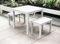 Dmora - Outdoor-Lounge-Set Moncalieri, Gartenkomposition mit 1 quadratischem Tisch und 2 Bänken, Indoor- und Outdoor-Lounge von Pic Nic, 100 % Made in Italy, Weiß