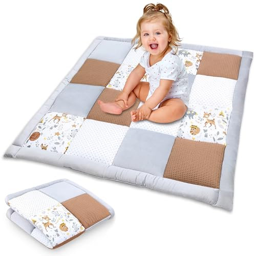 Totsy Baby Alfombra Bebe Acolchada Plegable - Patchwork tapete Infantil habitacion para niños y niñas Manta de Juego para Bebes o colchoneta Suelo Infantiles Oeko-Tex Ciervo Patchwork