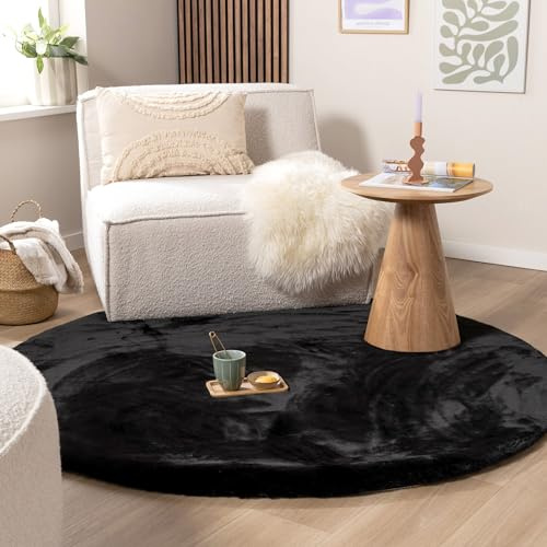 FRAAI | Home & Living Volero Hochflor Teppich Rund - Comfy Supreme Schwarz - Shaggy, Einfarbig - Modern, Skandinavisch - Wohnzimmer, Esszimmer, Schlafzimmer - Fellteppich