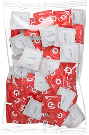 ON) Préservatifs Fraise I 54 mm Largeur I 50 pièces I Préservatifs rouge & fruité I avec lubrifiant silicone I mince 0,07 mm épaisseur I I Vegan I I pour hommes