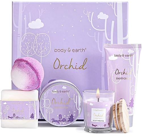 BODY & EARTH Geburtstagsgeschenk für Frauen - 5tlg. Orchideenduft Geschenkset mit Duftkerze, Körperbutter, Handcreme, Badebombe, Geschenkbox Wellness Set für Freundin, Mama