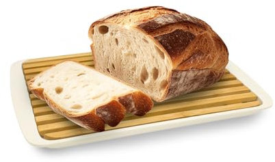 Avilia Planche à pain en bambou 36 x 24 x 2 cm avec porte-gobelet pratique – Idéal pour garder votre cuisine en ordre – Fabriqué avec des matériaux résistants, il est antibactérien et lavable au