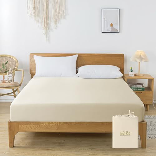 bienDo Bamboo Fitted Sheet, Small Double / 4ft (3/4 Bed), 400 Thread Count, Vegan Silk, 35cm Deep Pocket, Hypoallergenic & Natural Cooling, Beige, 122 x 190cm