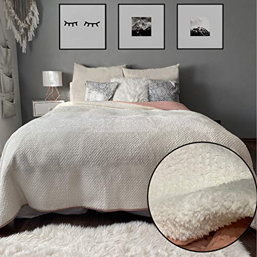 HOMELEVEL Tagesdecke Bett & Sofaüberwurf 240cm x 220cm Bettüberwurf Sofa Tages Decken Betthusse XXL Decke Überwurf Altrose/Sherpa