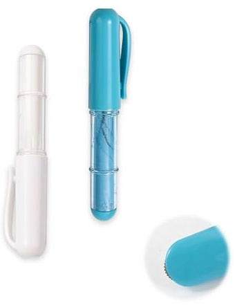 Rndqw 2Pcs Portable Gear Type Tailors Chalk, Sewing Erasable Fabric Markers, Flexible Durable Fabric Pens, Suitable for Home Seamstresses and Professional Tailors (Blue and White)