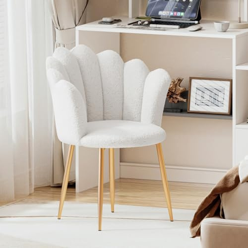 Luxstein Chaise de Coiffeuse, Fauteuil en Tissu Bouclé avec Pieds Métalliques Dorés, Chaise Rembourrée pour Salon, Fauteuil Lounge Confortable, 62 x 56 x 79cm, Blanc