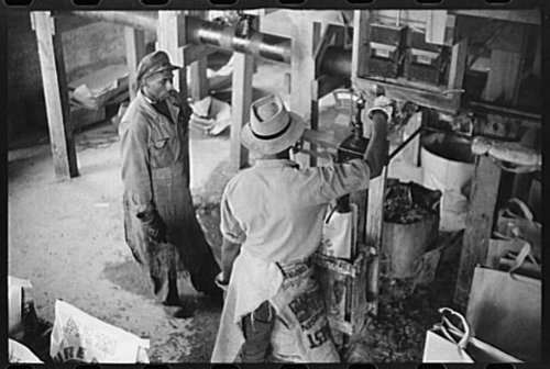 HistoricalFindings Photo: Turpentine Works,Statesboro,Georgia,GA,Bulloch County,Farm Security Admin,FSA,2