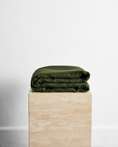 Bed Threads - Linen Throw - 100% French Flax Linen - 330 GSM - Heavy-Weight, Thick & Soft - Eco-Friendly - Warm & Durable Blanket - All-Purpose Essential Throw - Machine Washable - Queen - Olive