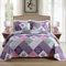 Qucover Couvre Lit 2 Personnes 220x240cm, Couverture Courtepointe Patchwork, Boutis Matelassé en Microfibre, Dessus de Lits de Luxe en Motif Carreaux Couleur Voilet