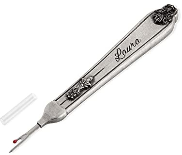 Personalised Name Seam Ripper Alloy Sewing Tools Slice Safety Seam Ripper Sewing Thread Remover Tools and Thread Cutter for Sewing Thread Gift for Tailor/Craftsman/Fashion Designer/Mom/Grandma