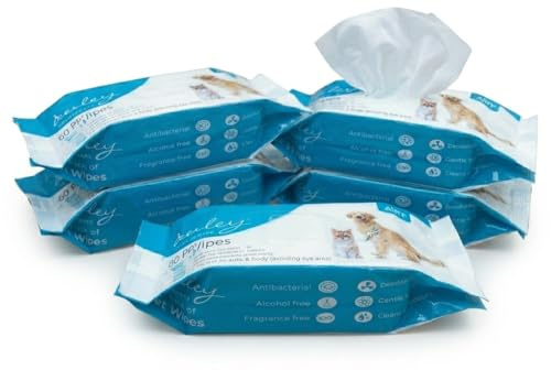 Almineez 100 Pack All Purpose Antibacterial PET WIPES for daily Cleaning of your Dogs and Cats Deodorizing ALCOHOL FREE and WET Moist Dog Paw Cleaner & Dog Ear Cleaner Grooming Wipes