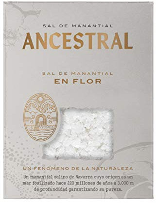 Flor de Sal de Manantial 150g, 100% Natural. Sin microplásticos. Sin aditivos. Recolección natural. Rica en Minerales. Ideal para dar un Toque Gourmet. Origen: Pirineo navarro