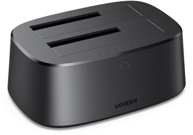 UGREEN Stazione di Docking per Hard Disk, Stazione Docking USB 3.0 per HDD e SSD SATA da 2,5/3,5, Adattatore Hard Disk Dual Bay 5Gbps con Clonazione Offline e Supporto UASP