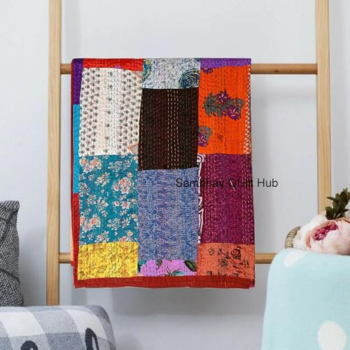 Handgefertigte Vintage-Sari-Patchwork-Kantha-Steppdecke, Vintage-Stil, dekorative Tagesdecke, Quilten, Hippie-Steppdecke, King-Size-Bett, Überwurf, Decke (mehrfarbig, 228 x 274 cm)