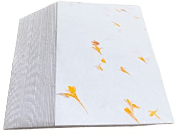 Wanderings Tarjetas de Papel Blancas Hechas A Mano con Pétalos de Flores Reales - 10.5x15 cm Paquete de 50 - Papel para Tarjetas para Anuncios, Invitaciones, Manualidades - Grueso 150 GSM