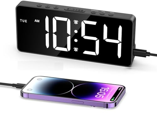 OQIMAX Digital väckarklocka LED-display sängklocka 5 nivåer ljusstyrka justering USB/batteridriven 3 nivåer volym 4 larmlägen 12/24 timmars DST-funktion