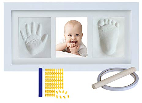 Aqsacokiya Baby-Handabdruck, Rahmen für Fußabdruck, für Neugeborene, Jungen & Mädchen – weißer Ton, Bilderrahmen Set Baby aus Holz für Geburtsliste mit Alphabet-Form (weiß)