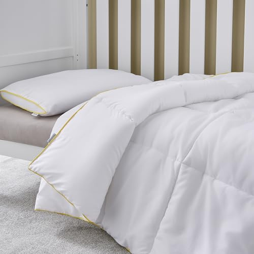 Silentnight Safe Nights - Juego de Cama de Lujo para Cuna, edredón antialérgico de 4 TOG y Almohada Transpirable para niños, niños pequeños, hipoalergénico y Lavable a máquina