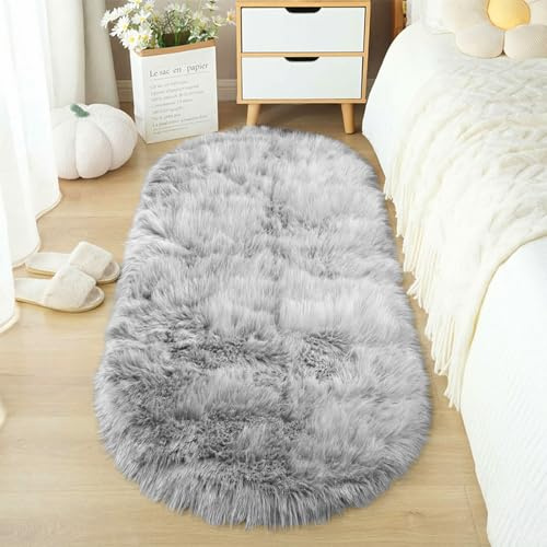 Fluffy Faux Sheepskin Rug - Faux Fur Rug - 60x120cm Non-Slip Washable Furry Carpet Soft Shaggy Area Rug, Small Fluffy Bedside Rugs for Bedroom, Living Room, Nursery and Sofa Floor Decor (Grey)
