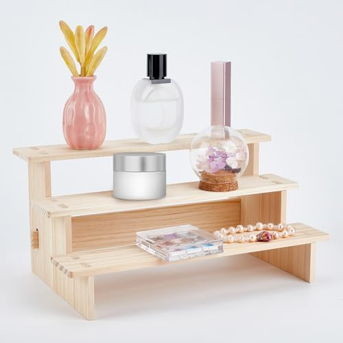 nbeads 3-Etagen Hölzernes Display Riser Regal, 29.6×17.9×14.2cm Antik Weiß Tischplatte kleine Lebensmittel Stand Risers Display Makeup Schritt Parfüm Organizer für Parfüm Kosmetik Figurensammlung