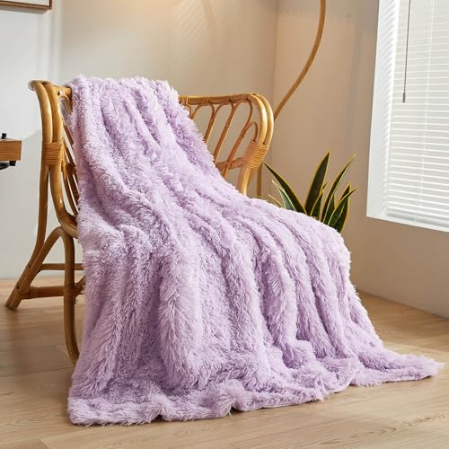 XeGe Luxury Faux Fur Throw, Light Purple Soft Fluffy Blanket Single, Shaggy Plush Decorative Couch Blanket, Cute Furry Fuzzy Lap Throw for Office Bedroom Living Room Lavender