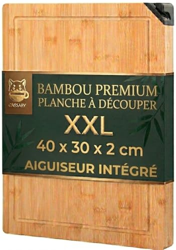 Tagliere da cucina in legno XL con affilatore integrato. Taglieri da cucina professionale per tagliare e sminuzzare carne, salsicce, formaggio, pane... Tagliere in legno da cucina di bambù