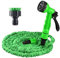 Manguera de riego flexible de 15 m, manguera de agua flexible con 7 funciones de ducha y adaptadores rápidos, manguera extensible para riego de jardín, mascotas, lavado de coche, hierba (verde)