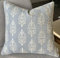 YugTex Chandni Paiseley Kissenbezug, bestickt, dekorativ, quadratisch, für Sofa, Stuhl, Couch, Schlafzimmer, Wohnzimmer, Bauernhaus, Heimdekoration, 45,7 x 45,7 cm, Rotkehlchen-Ei
